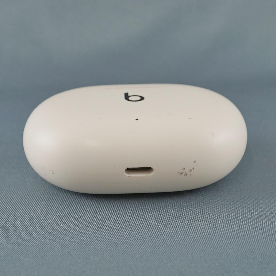Beats by Dr Dre - Beats by Dr.Dre Studio Buds+ 充電ケースのみ USED美品 ワイヤレスイヤホン 充電器 チャージングケース A2870 アイボリー 完動品 V0613 Beats by Dr. Dre Dr.Dre Studio Buds+ 充電ケースのみ USED品