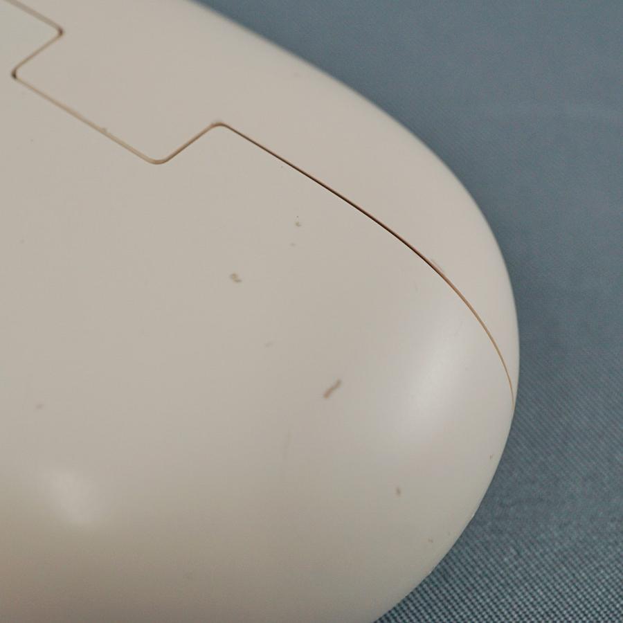 Beats by Dr Dre - Beats by Dr.Dre Studio Buds+ 充電ケースのみ USED美品 ワイヤレスイヤホン 充電器 チャージングケース A2870 アイボリー 完動品 V0613 Beats by Dr. Dre Dr.Dre Studio Buds+ 充電ケースのみ USED品