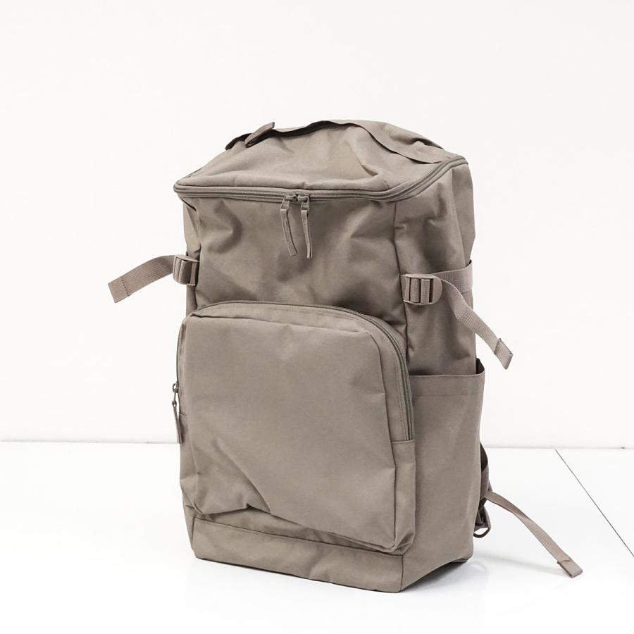 無印良品（MUJI） 肩の負担を軽くする 撥水上から開くリュックサック 