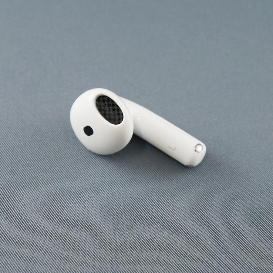 Apple Apple AirPods 4 USED美品 ノイズキャンセリングなし 第四世代