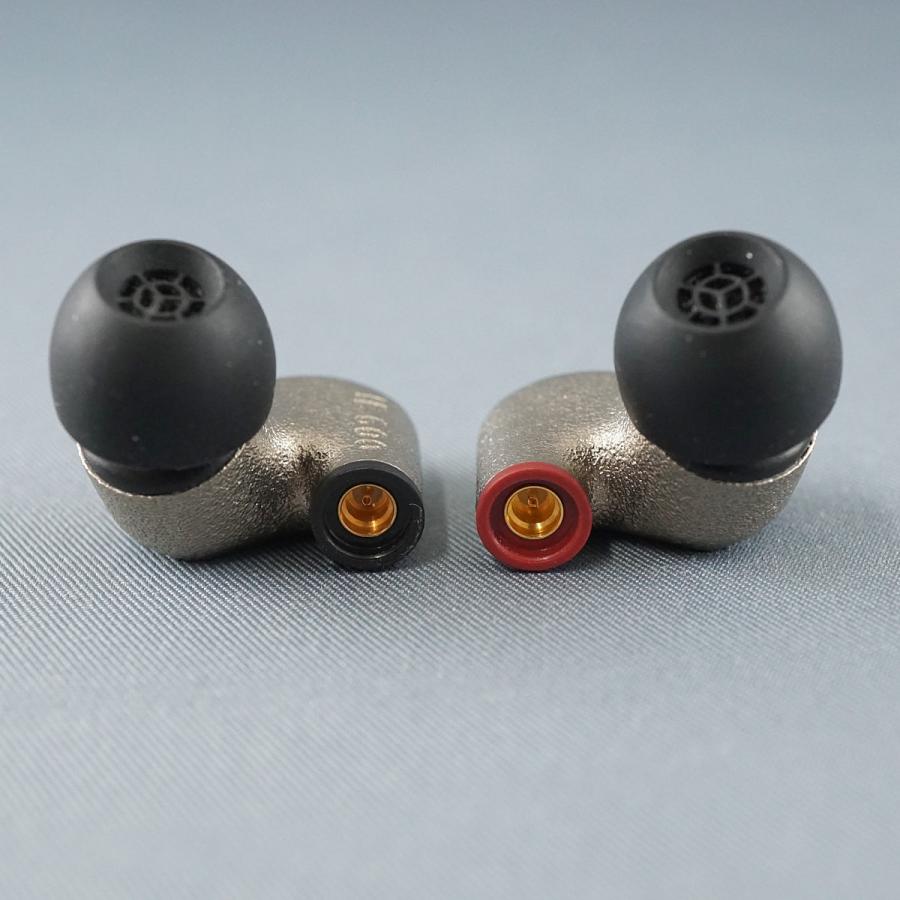 640 Sennheiser イヤホン 有線 IE 600 未開封 SENNHEISER - SENNHEISER IE600 有線イヤホン USED美品 本体+ケーブル+