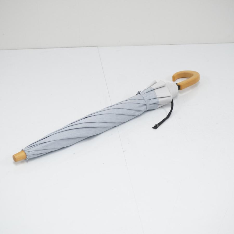 サンバリア100 完全遮光折日傘 USED美品 2段折 コンビmoku ブルー UV