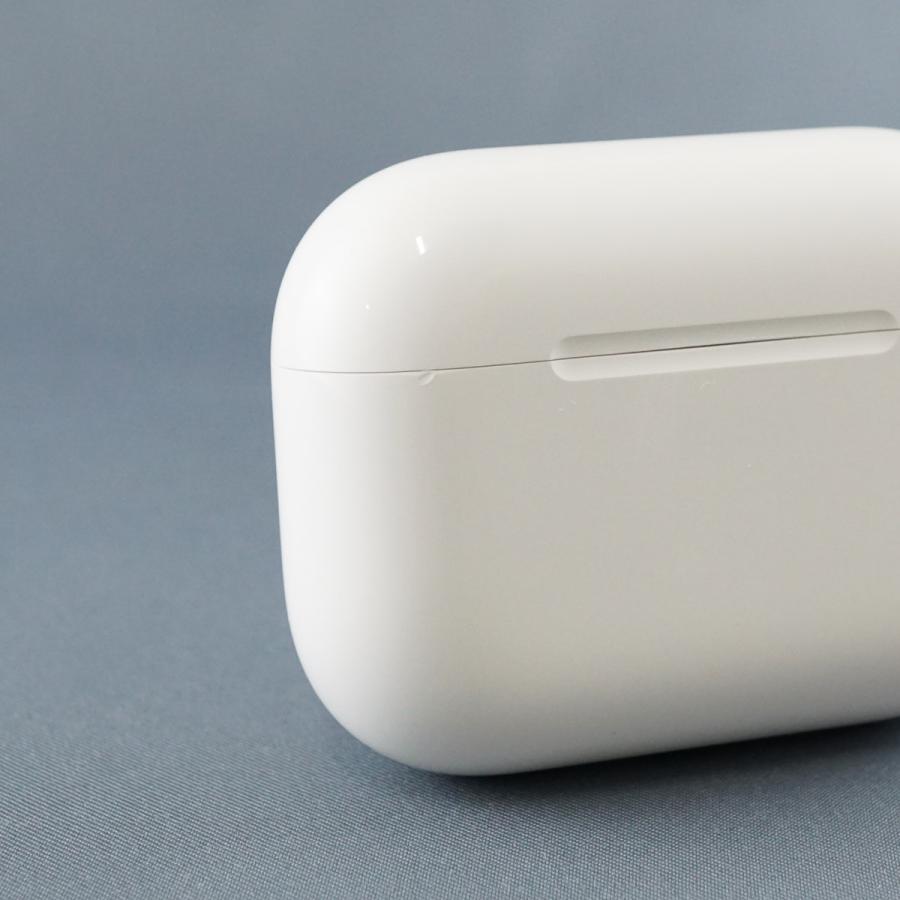 Apple Apple AirPods Pro 3 充電ケースのみ USED美品 第三世代