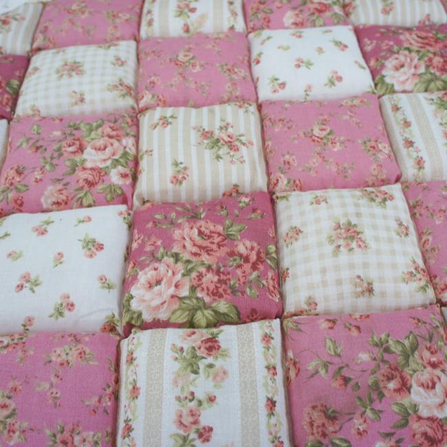 2点おまとめ ヴィンテージ コットンキルトパッチワークバッグ フレンチローズ柄 バッグキット | フラワーバスケット｜末富 美知江が主宰する