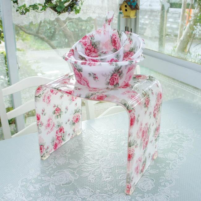 お風呂椅子 バスチェアlサイズ 高さ約30cm アクリル ルーシー 薔薇 ローズ おしゃれ 花柄 ラメ バスグッズ P Withheart 通販 Yahoo ショッピング