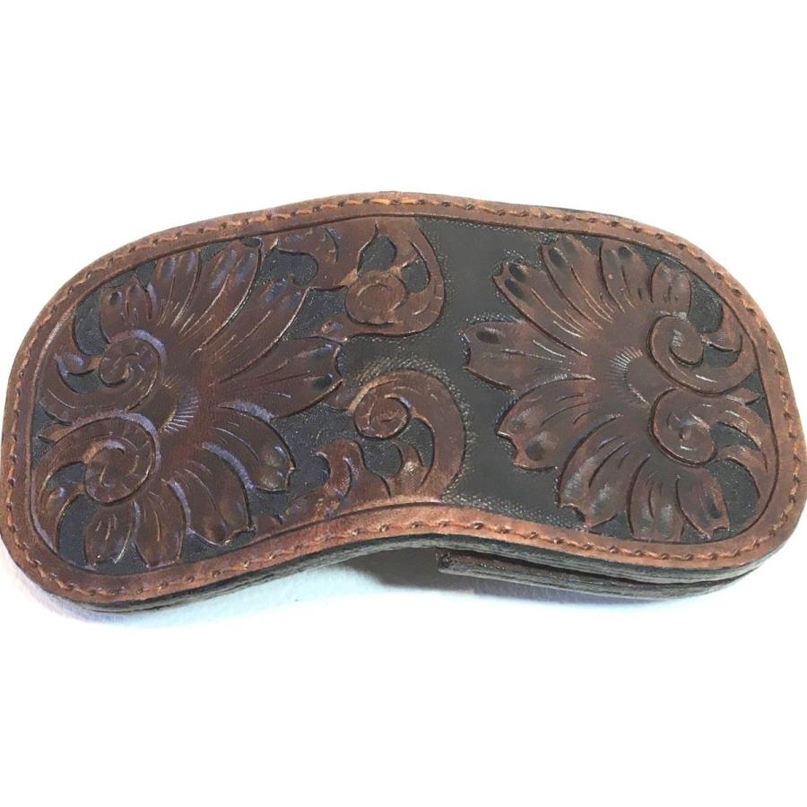 本革製コインケース（カービング、焦茶色） |  | 03