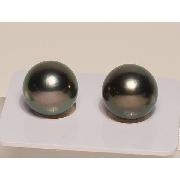 ブラックパールルース 黒蝶真珠直径12.5mm2珠 テリ良い真珠 表面に 