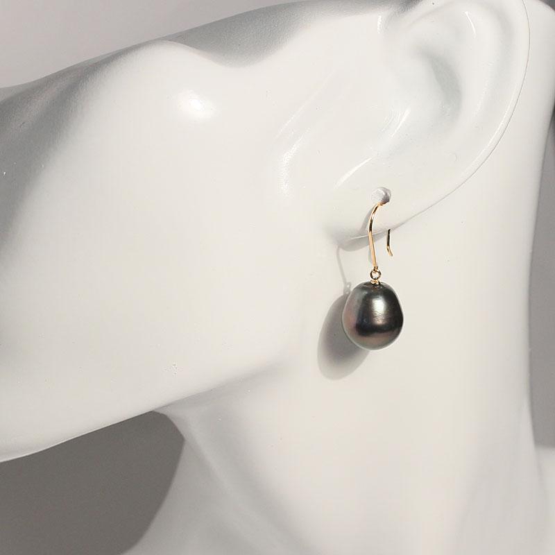 ピアス ブラックパールフックピアス 黒蝶真珠少々いびつな ピアス ブラックパールフックピアス 黒蝶真珠少々いびつな