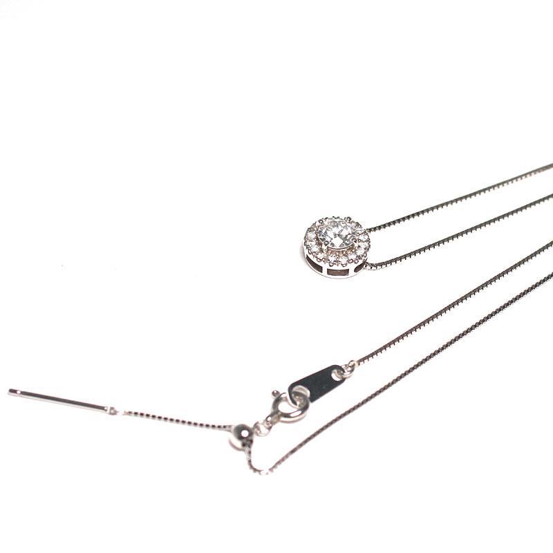 ペンダント ダイヤモンド0.668ctペンダント取り巻きがきれい中央のダイヤ0.508ct 鑑別書附属F_SI2_VERYGOOD中央宝石研究所45cm長さ調整可ピンフリーチェーン付属 |  | 02