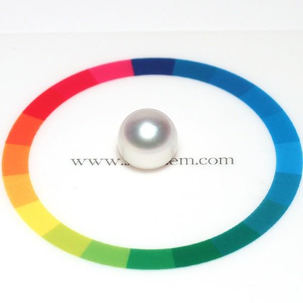 真珠ルース 白蝶真珠9.6mm×9.8mmカボション形 片穴あき 珠のみ