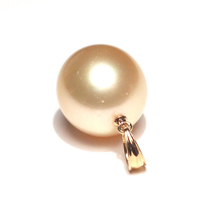 ペンダント ゴールドパールK18イエローゴールド製 白蝶真珠横12.4mm縦13.6mm ペンダントのみ |  | 02