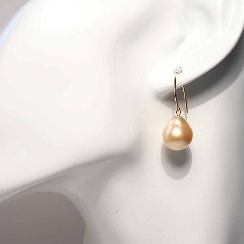 ピアス ゴールドパールフックピアス 白蝶真珠幅11.7mm高12.6mm  
