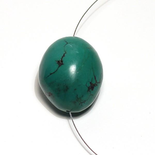 裸石 トルコ石19g 約30mm×25mm×20.5mm 貫通穴あき グリーン強い 送料