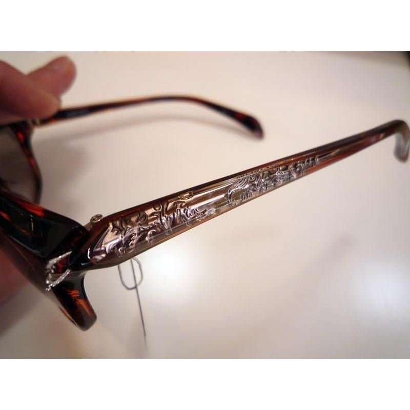 俳優「白竜」ブランドのサングラス WD-03 COL1 : メガネわくわく