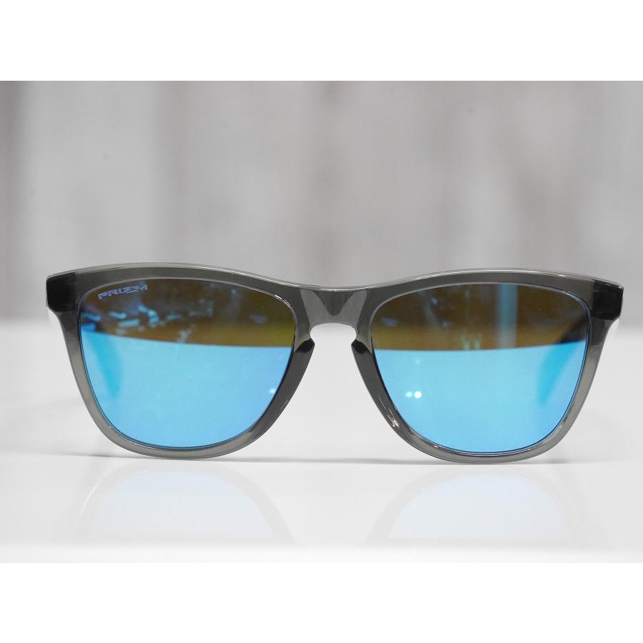 OAKLEY（オークリー） サングラス Frogskins - Grey Smoke / Prizm