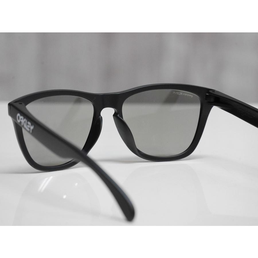 OAKLEY（オークリー） サングラス Frogskins - Matte Black / Prizm