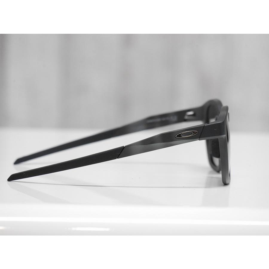OAKLEY（オークリー） サングラス SHACKLE - Matte Black Camo / Prizm