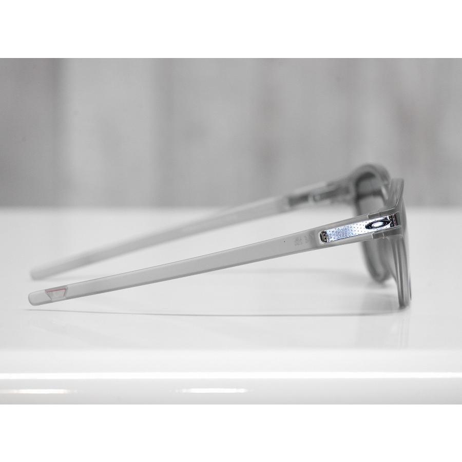 OAKLEY（オークリー） サングラス LATCH - Matte Grey Ink / Prizm