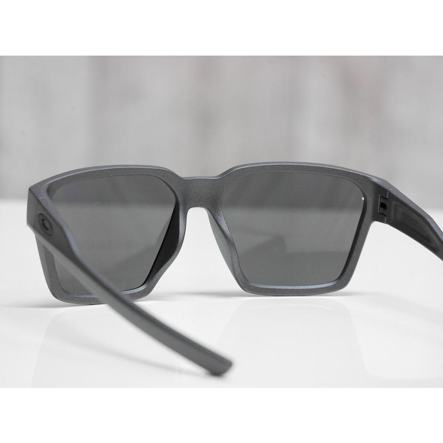 OAKLEY（オークリー） サングラス BRIZA - Steel / Prizm Black