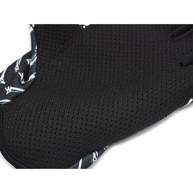 30% OFF)全3種【UNCROWD/アンクラウド】2025SS「Summer Mesh Glove