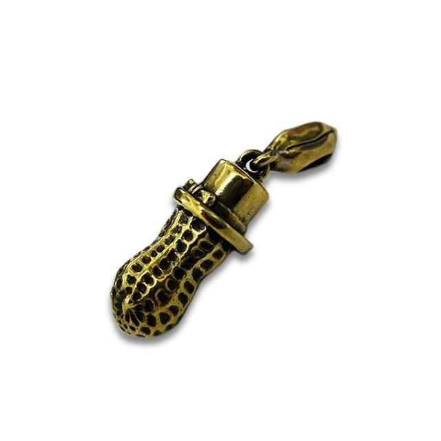 PEANUTS & CO ベロ　ピーナッツカンパニー　正規品　保証書有り Peanuts&Co/ピーナッツカンパニー】「Large BERO Peanuts Pendant Top
