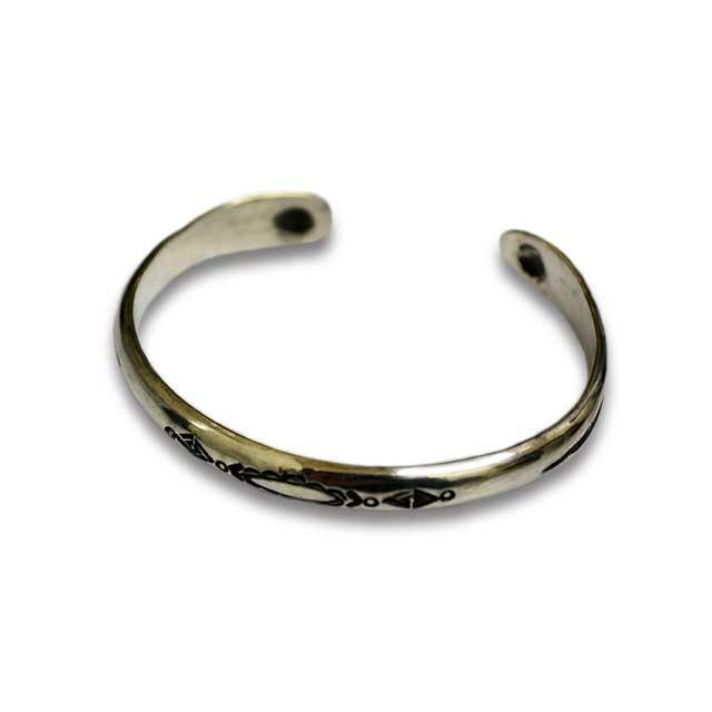 Chooke バングル CHOOKE/チョーク】「Half Round Traditional Bangle/ハーフラウンド