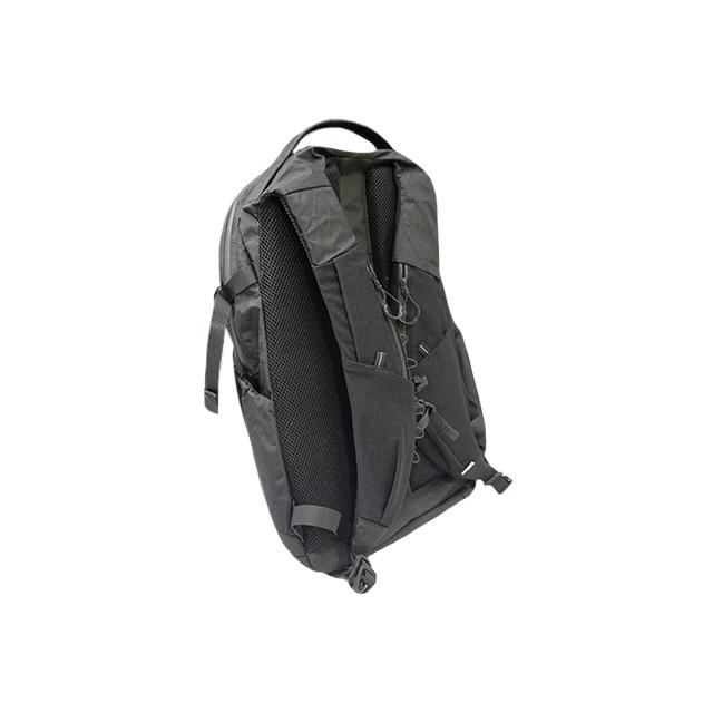 【正規品】新品タグ付き ２点セット ヴェネツィア 帽子+リュック 23/24 正規品】新品タグ付き 2点セット ヴェネツィア 帽子+リュック