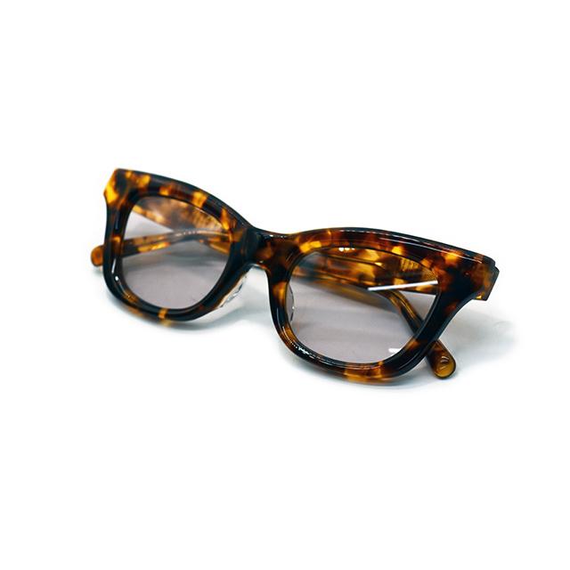 美品　ドレスヒッピー サングラス 全4色【DRESS HIPPY/ドレスヒッピー】2025SS「Fox Sunglasses