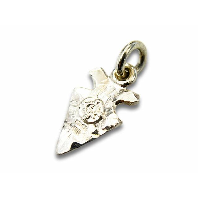 【FIRST ARROW's/ファーストアローズ】「Medium Arrow Head with K18/K18付ミディアムアローヘッド」(P-205)(ネイティブ/アクセサリー/プレゼント/ウルフパック)の画像
