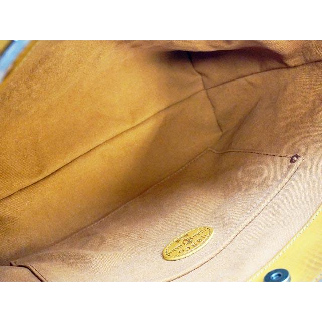 全2色【GLAD HAND/グラッドハンド】×【vasco/ヴァスコ】「Leather Travel Tote Bag”GLAD POSTALS”/レザートラベルトートバッグ”グラッドポスタルズ”」の画像