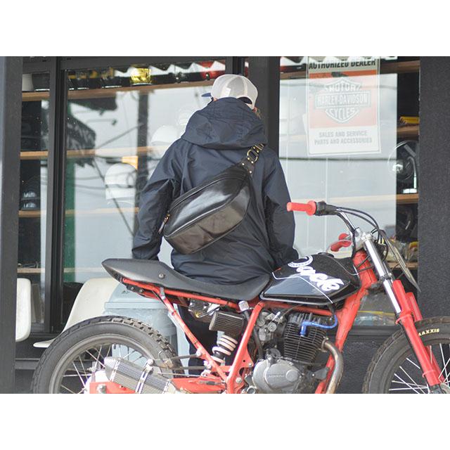 全2色【INCEPTION/インセプション】「Horse Hide Banana Bag”LARGE”/ホースハイドバナナバッグ”ラージ”」(IPHSB-08)(アメカジ/馬革/ハーレー/ウルフパック)の画像