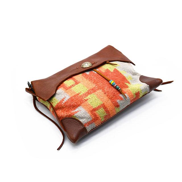ITUAIS /イトゥアイス】「Beacon Blanket×Leather Shoulder Bag 