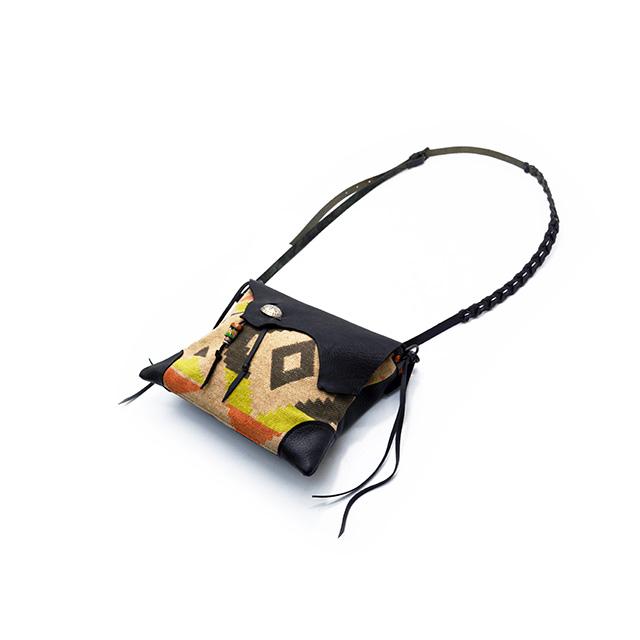 ITUAIS /イトゥアイス】「Beacon Blanket×Leather Shoulder Bag 
