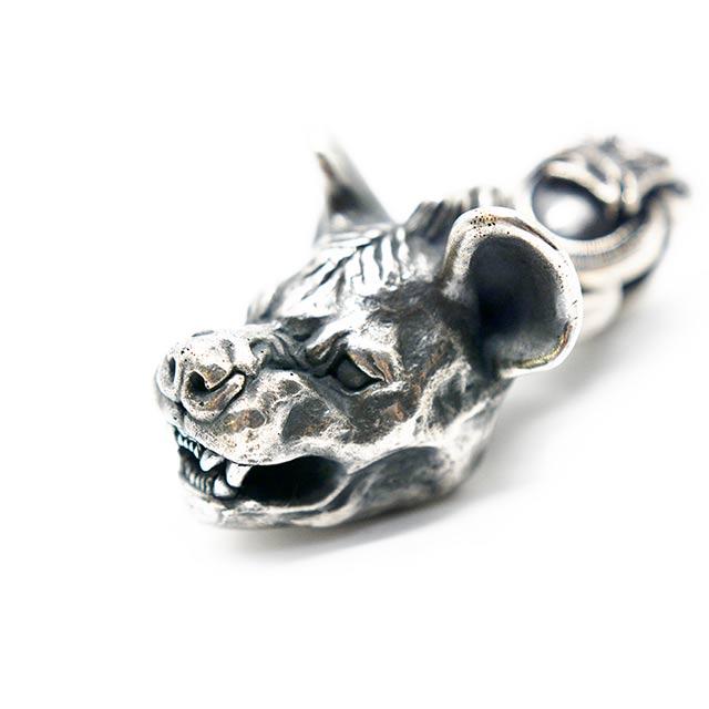 MAD CULT/マッドカルト】「Hyena Head Pendant Top/ハイエナヘッド