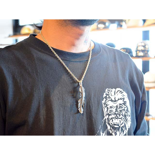 MAD CULT/マッドカルト】「MC Feather Pendant Top/MCフェザー  