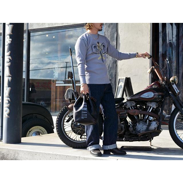 全2色【vasco/ヴァスコ】「Leather Mailman Purse Bag”Medium”/レザー