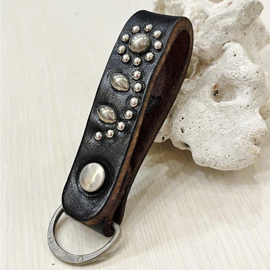 激安大特価，最新作】 HTCキーホルダー HTC D-Ring Key Holder #32 STUDS