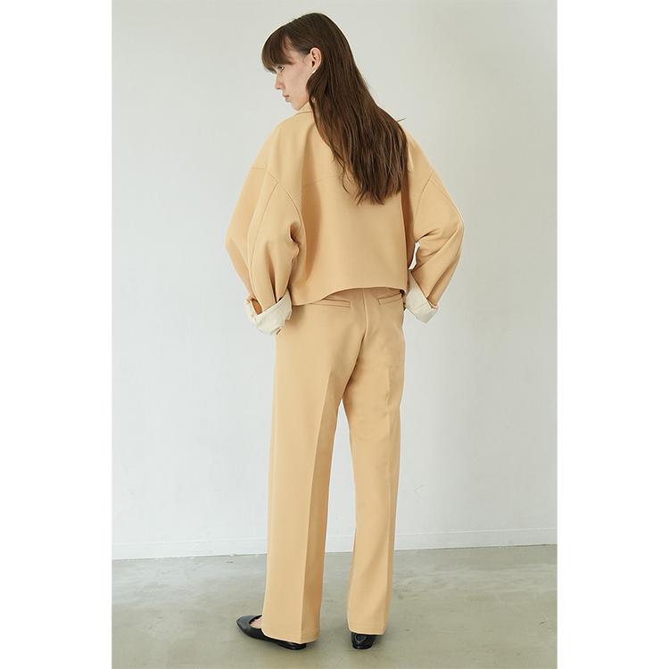 CLANE(クラネ) BULKY SLEEVE CROPPED JACKET バルキースリーブ CLANE(クラネ) BULKY SLEEVE CROPPED JACKET バルキースリーブ