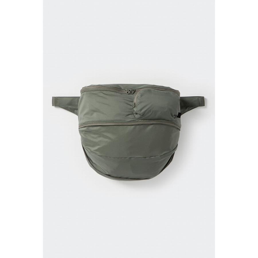 DAIWA PIER39（ダイワ ピア39） TECH PERTEX TRAVEL EXPAND FANNY BAG