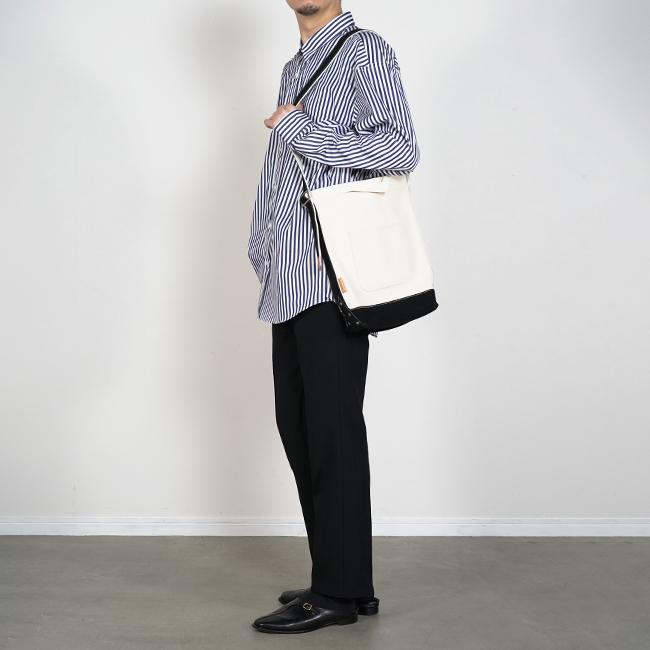Hender Scheme（エンダースキーマ） キャンパススエードショルダー