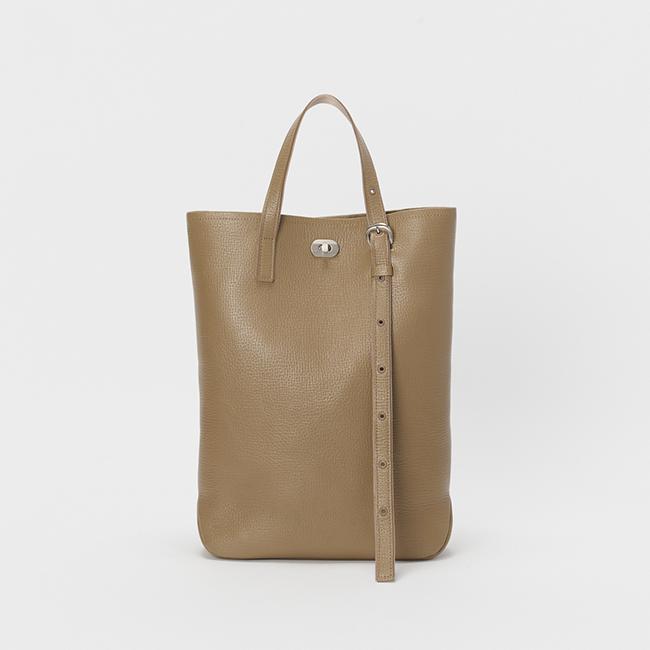 Hender Scheme エンダースキーマ ツイストバックルトートバッグ Hender Scheme エンダースキーマ ツイストバックルトートバッグ