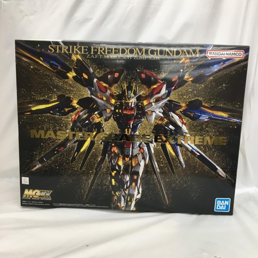 新品未開封 MGEX 1/100 ストライクフリーダムガンダム MGEX 1/100 ストライクフリーダムガンダム [メカニカルクリア
