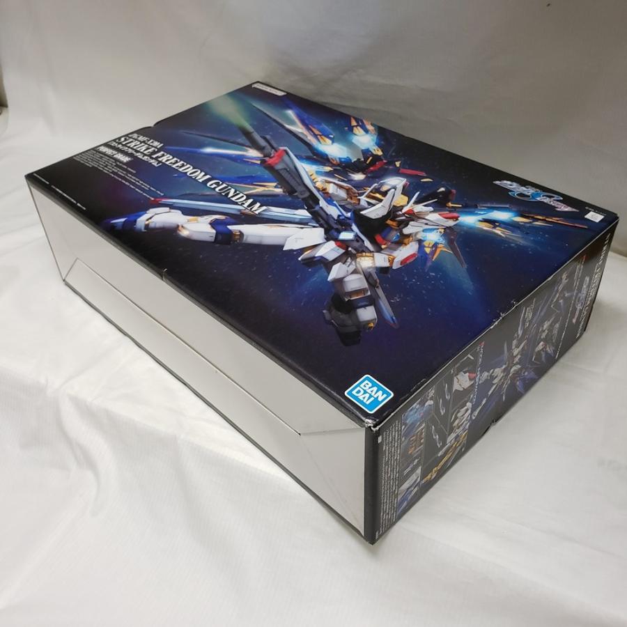 中古】【未組立】1/60 PG ZGMF-X20A ストライクフリーダム 中古】【未組立】1/60 PG ZGMF-X20A ストライクフリーダム