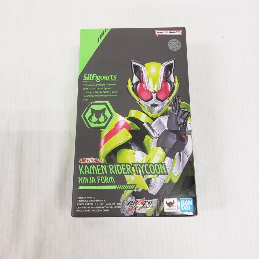 中古】【開封品】S.H.Figuarts 仮面ライダータイクーン ニンジャ