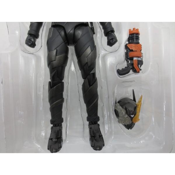 DX【せいや】ビルドラビットタンクハザードフォーム 、キーホルダー、 S.H.Figuarts 仮面ライダービルド ラビットタンクハザード