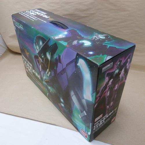 中古】【未組立】1/60 PG GN-001 ガンダムエクシア LIGHTING 中古】【未組立】1/60 PG GN-001 ガンダムエクシア LIGHTING