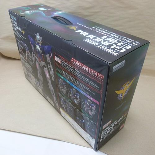 中古】【未組立】1/60 PG GN-001 ガンダムエクシア LIGHTING 中古】【未組立】1/60 PG GN-001 ガンダムエクシア LIGHTING