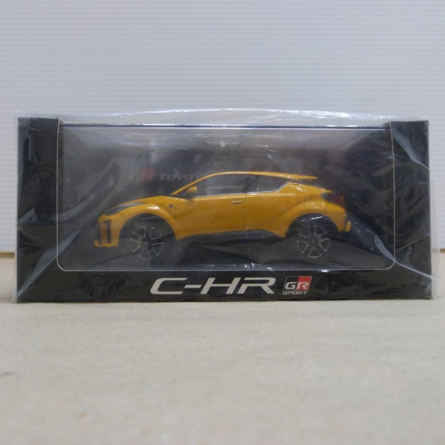 中古】【未開封】1/30 TOYOTA C-HR GR SPORT 5A3 イエロー ミニカー