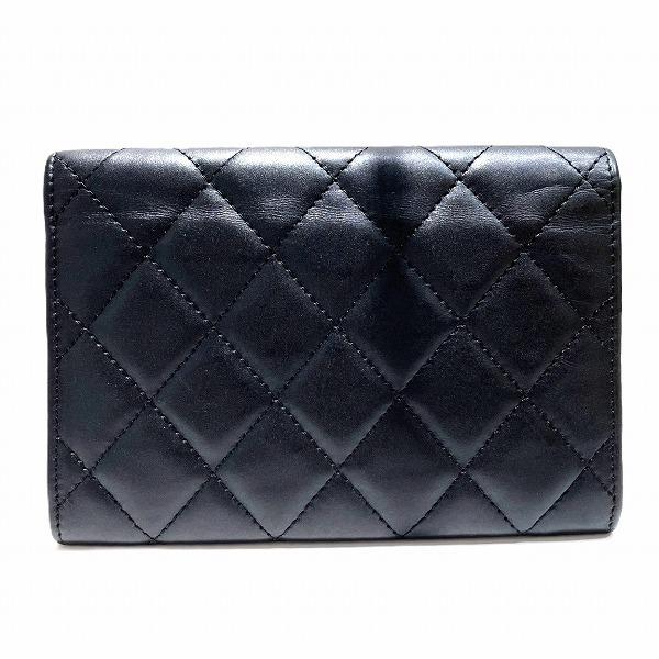 シャネル CHANEL カンボン A26722 マトラッセ ココマーク ラムスキン 10番台 2つ折り財布 レディース 中古の画像