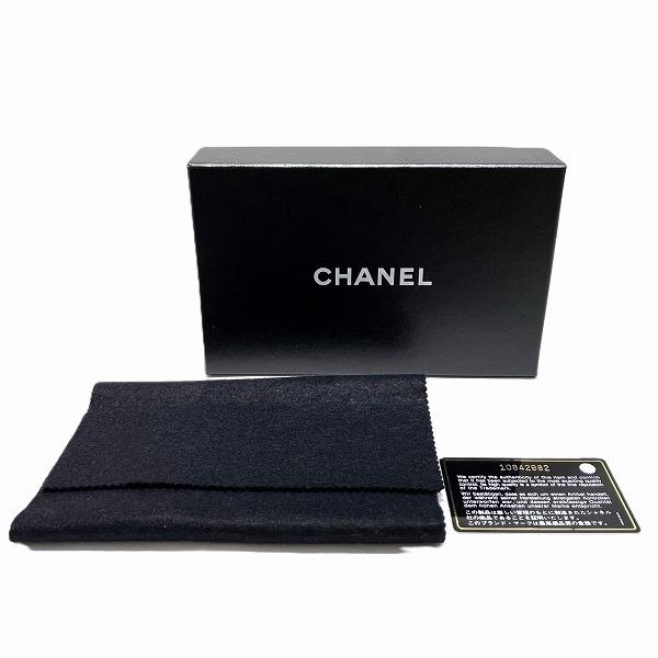 シャネル CHANEL カンボン A26722 マトラッセ ココマーク ラムスキン 10番台 2つ折り財布 レディース 中古の画像